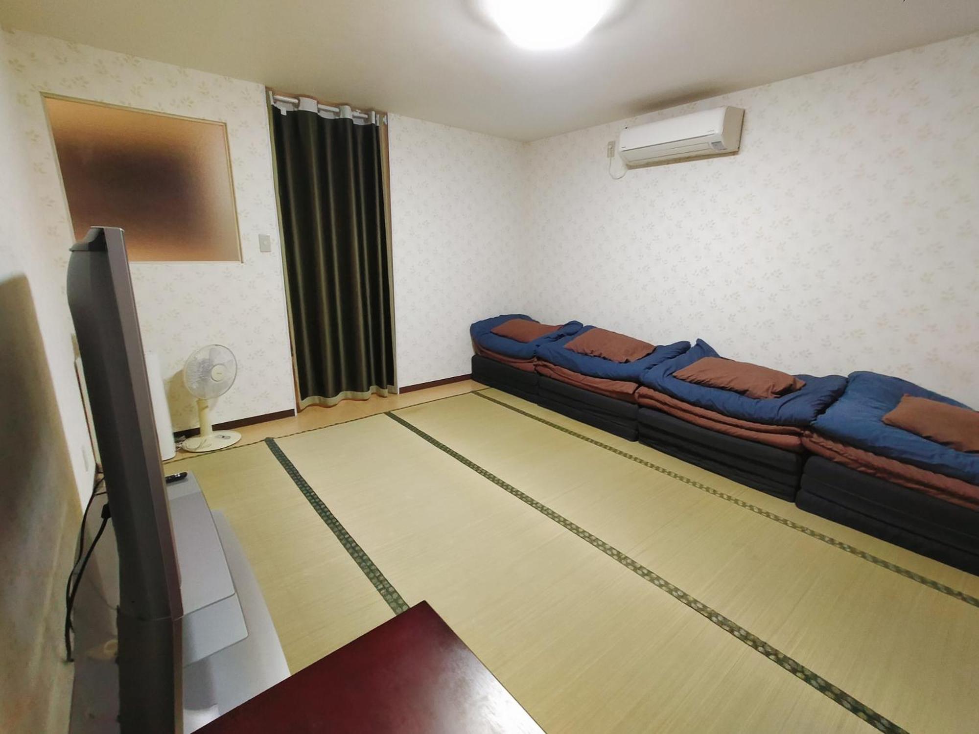 Secret Base Station Side * 大阪市